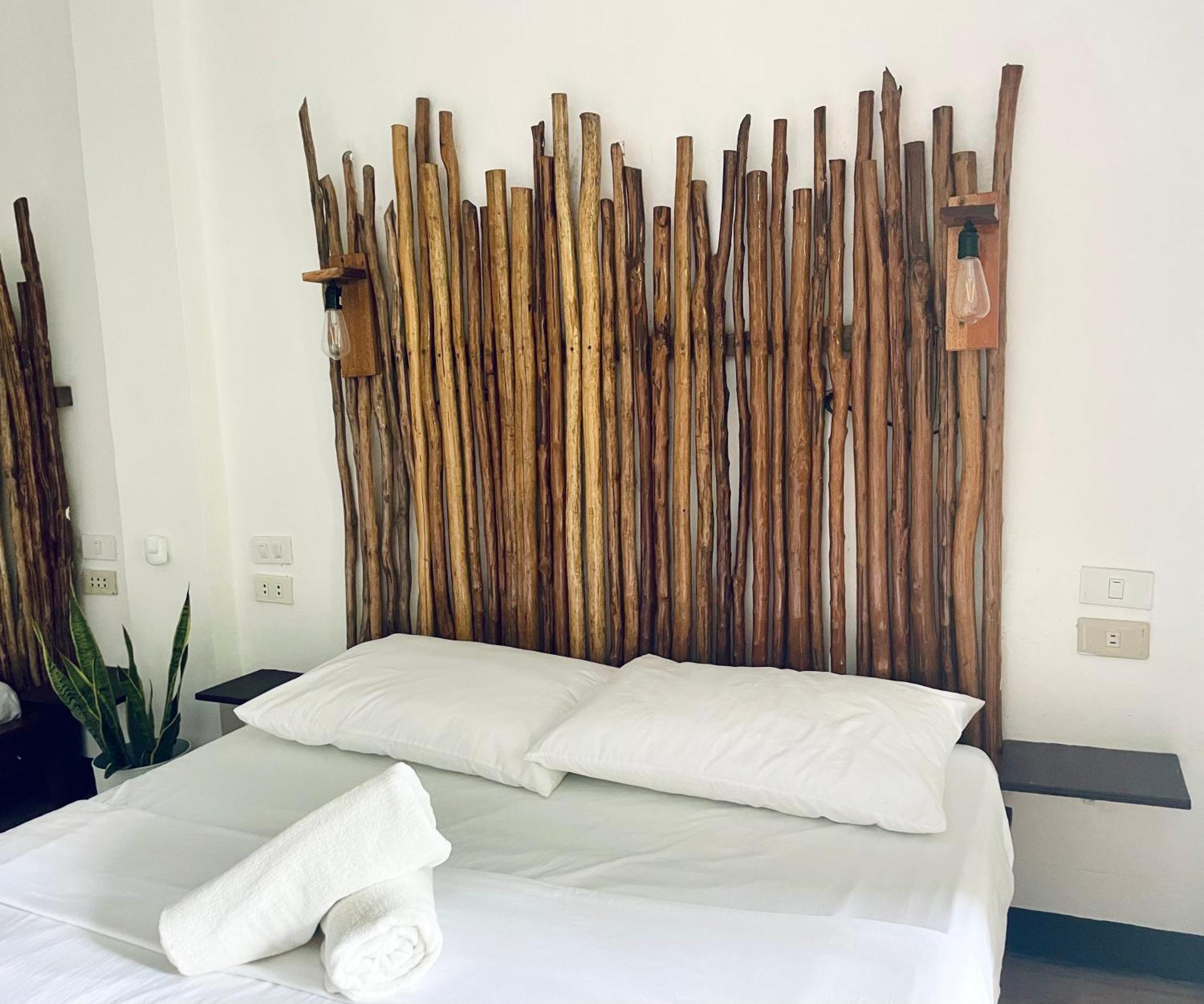 Siargao Sunflower Suites General Luna  Exterior photo