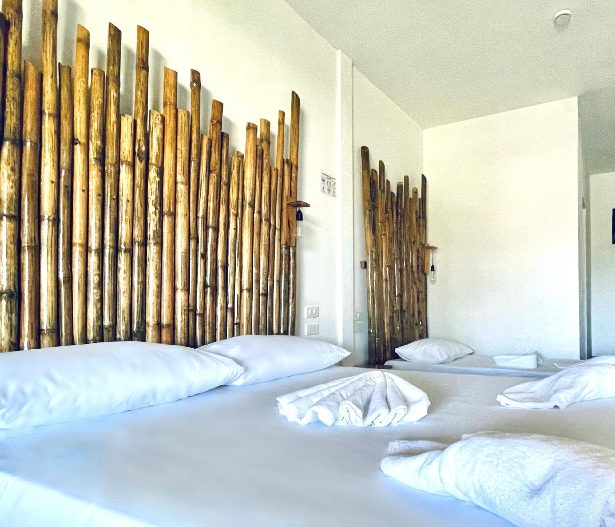 Siargao Sunflower Suites General Luna  Exterior photo
